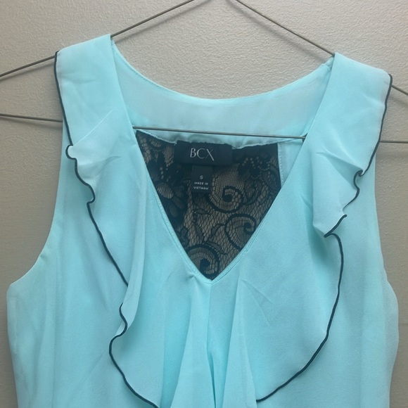 BCX Aqua Ruffle Front Lace Back Sleeveless Blouse Top - Picture 5 of 10